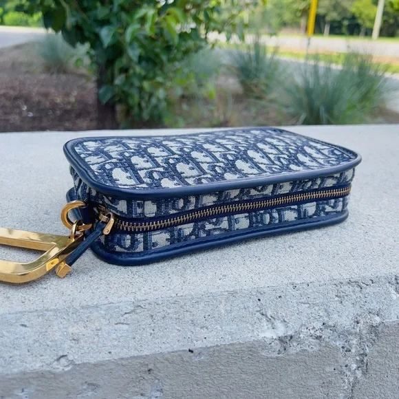 Dior Oblique Diorquake Clutch Blue - Picture 2 of 8